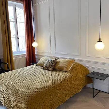 Le Grand Cerf By La A Cote